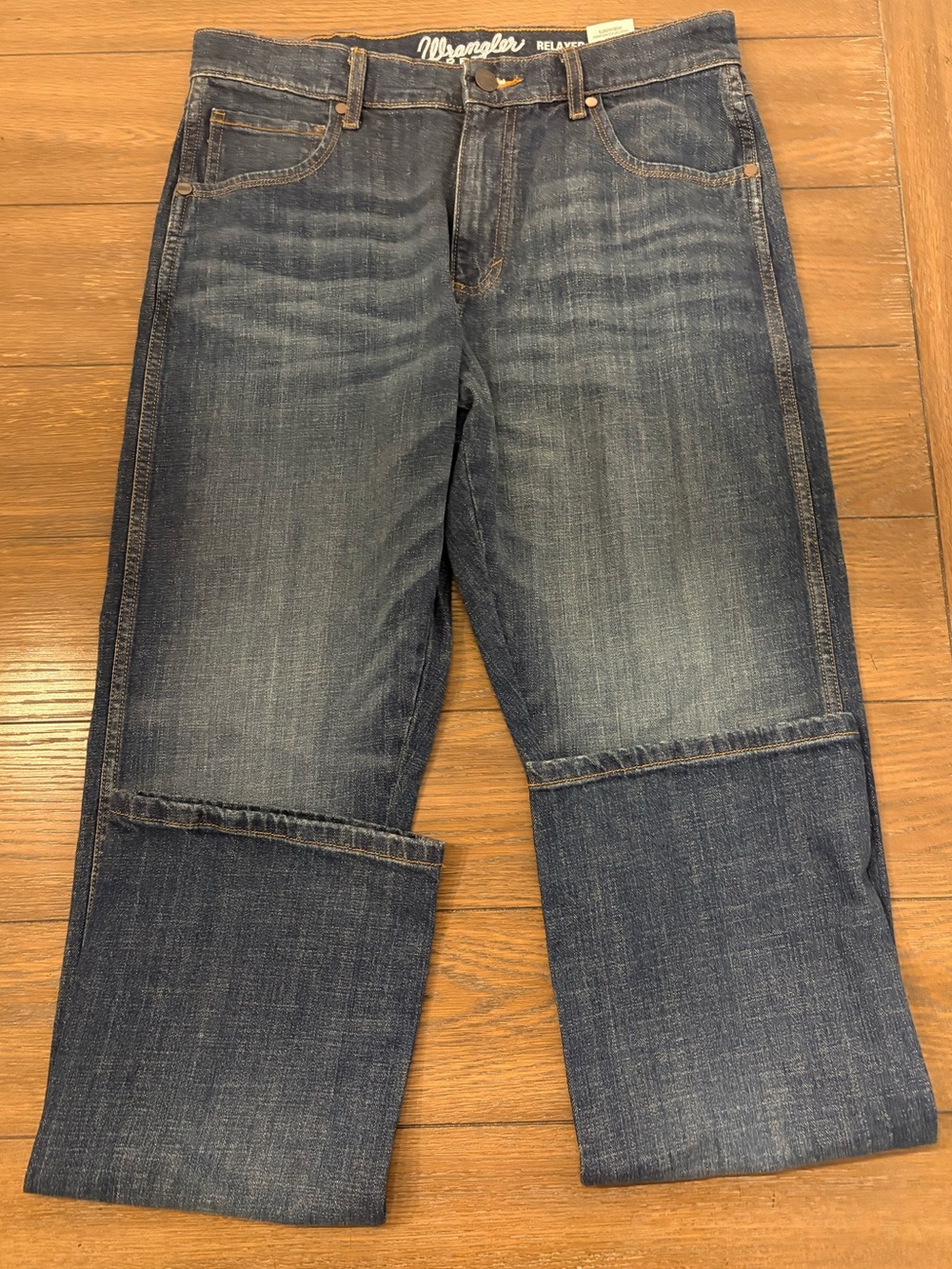 Wrangler Retro Men's Relaxed Bootcut Blue Denim Jeans Size 33x34 - Picture 2 of 5
